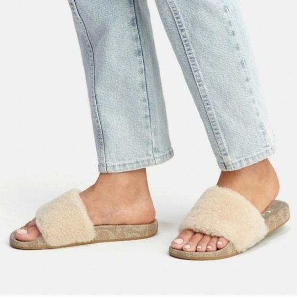 Coach Ulla Shearling Slides Ivory Ladies sz 10 Casual Slip-on - Picture 12 of 13